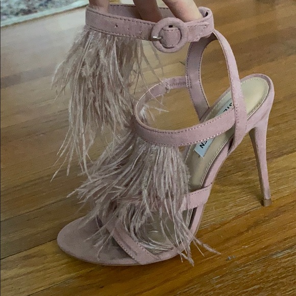 Heels - Picture 2 of 3